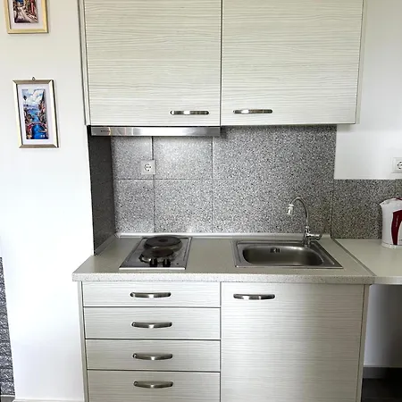 Apartment Spartandom *