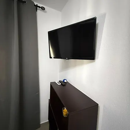 Spartandom Apartment *